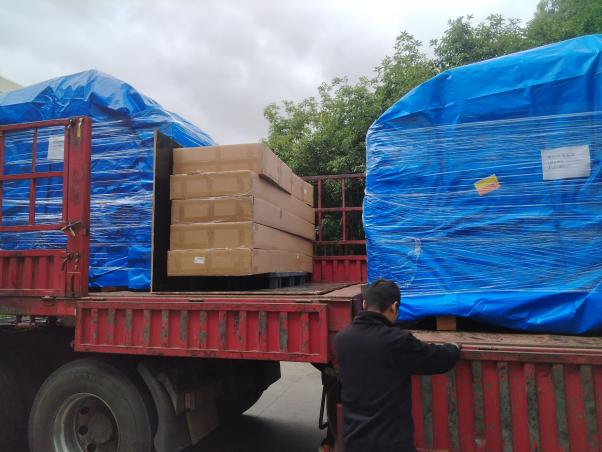 Pemindai Keamanan X-ray EI-100100 Eastimage Berhasil Dikirim untuk Pemeriksaan Keamanan Terminal Bus