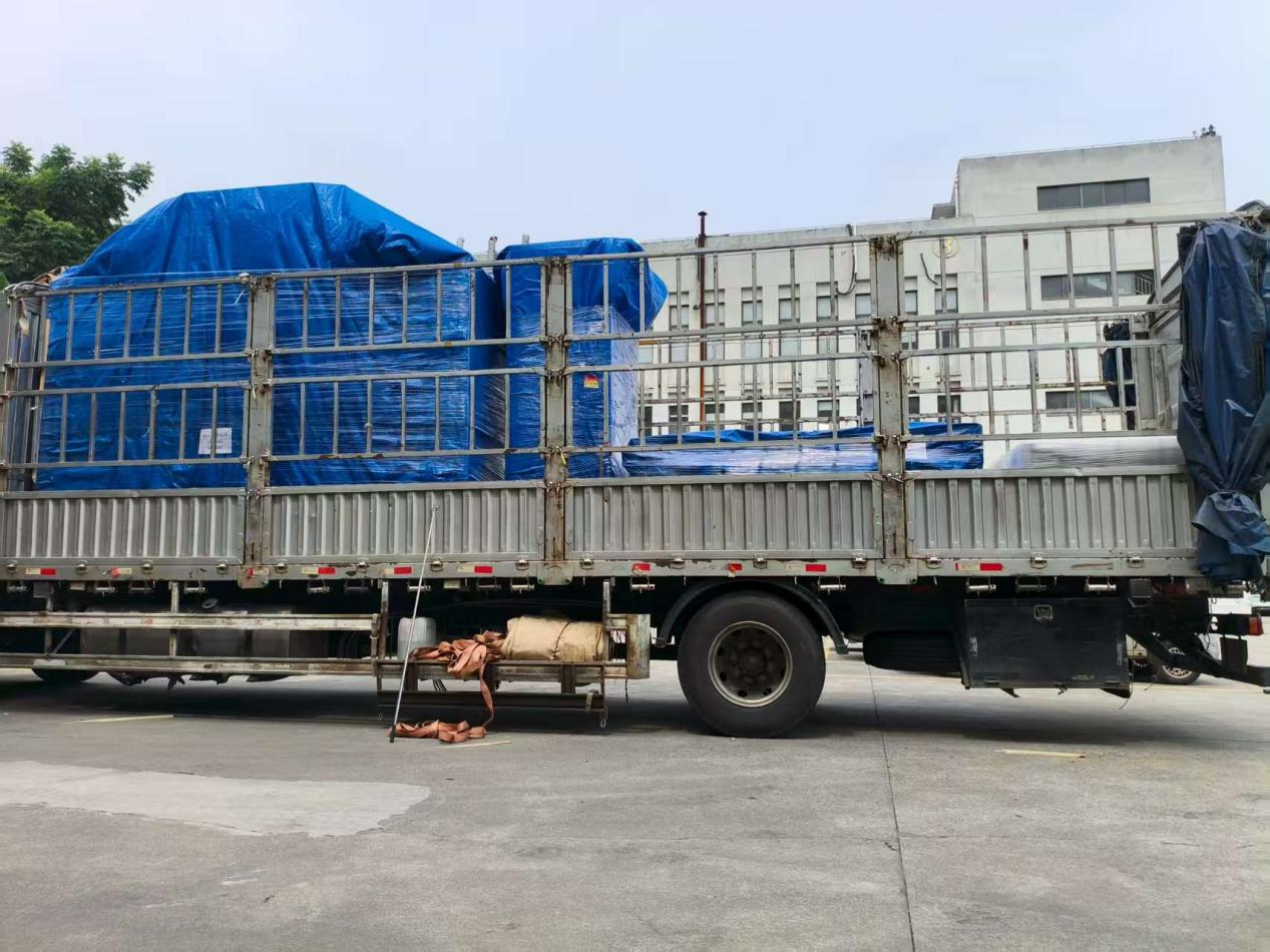 Pesanan terus datang: Peralatan EI-150180DV dikirim lagi ke taman logistik besar