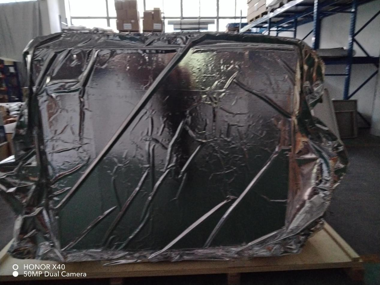 Perusahaan kami sangat terburu-buru membantu mesin UEA tiga unit 6550 X-ray