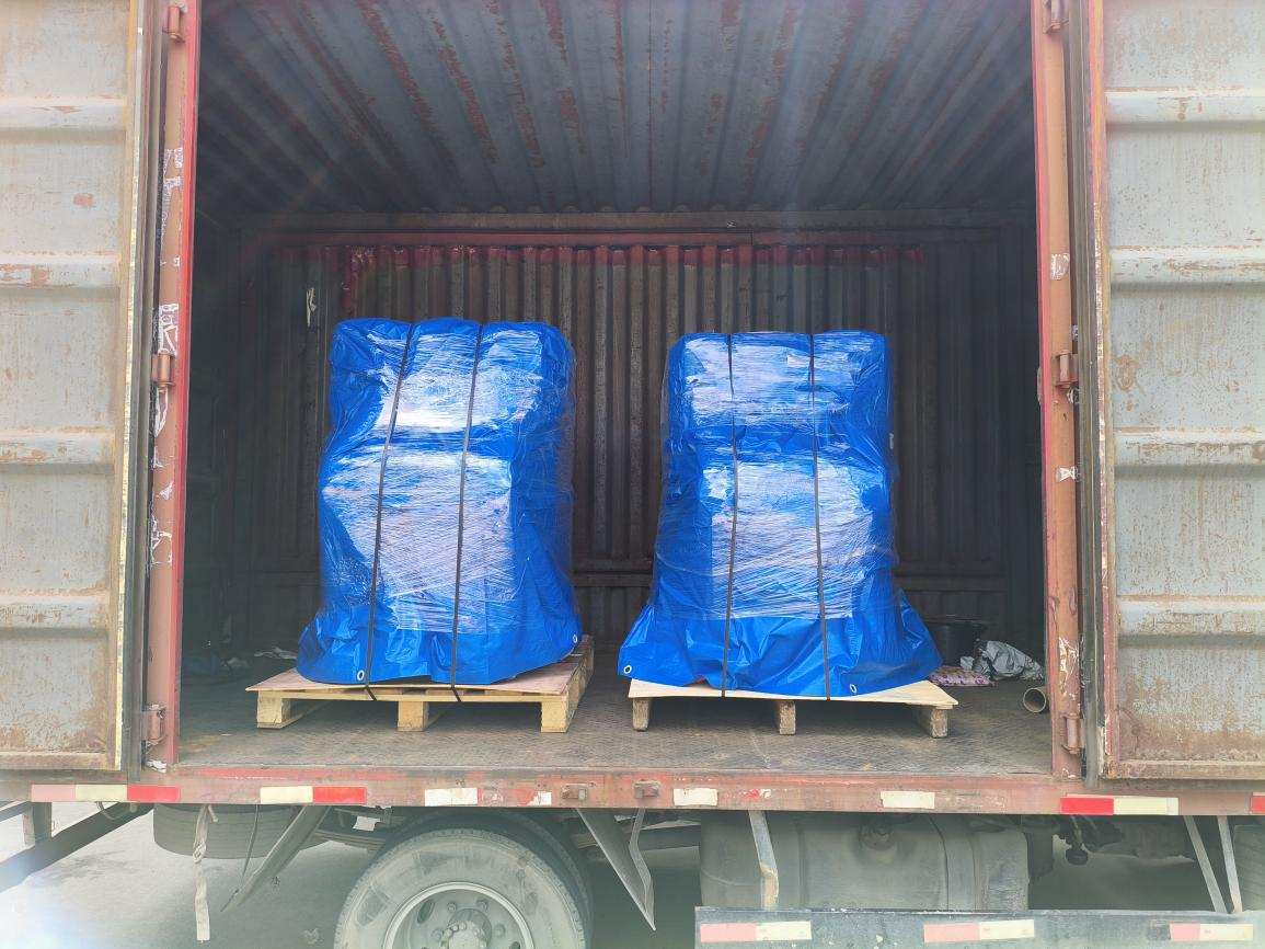 Universitas Kedokteran Fujian adalah pengiriman